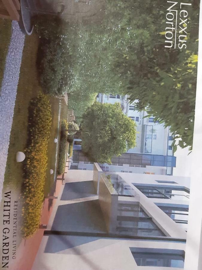 Apartamento White Gardens Praga