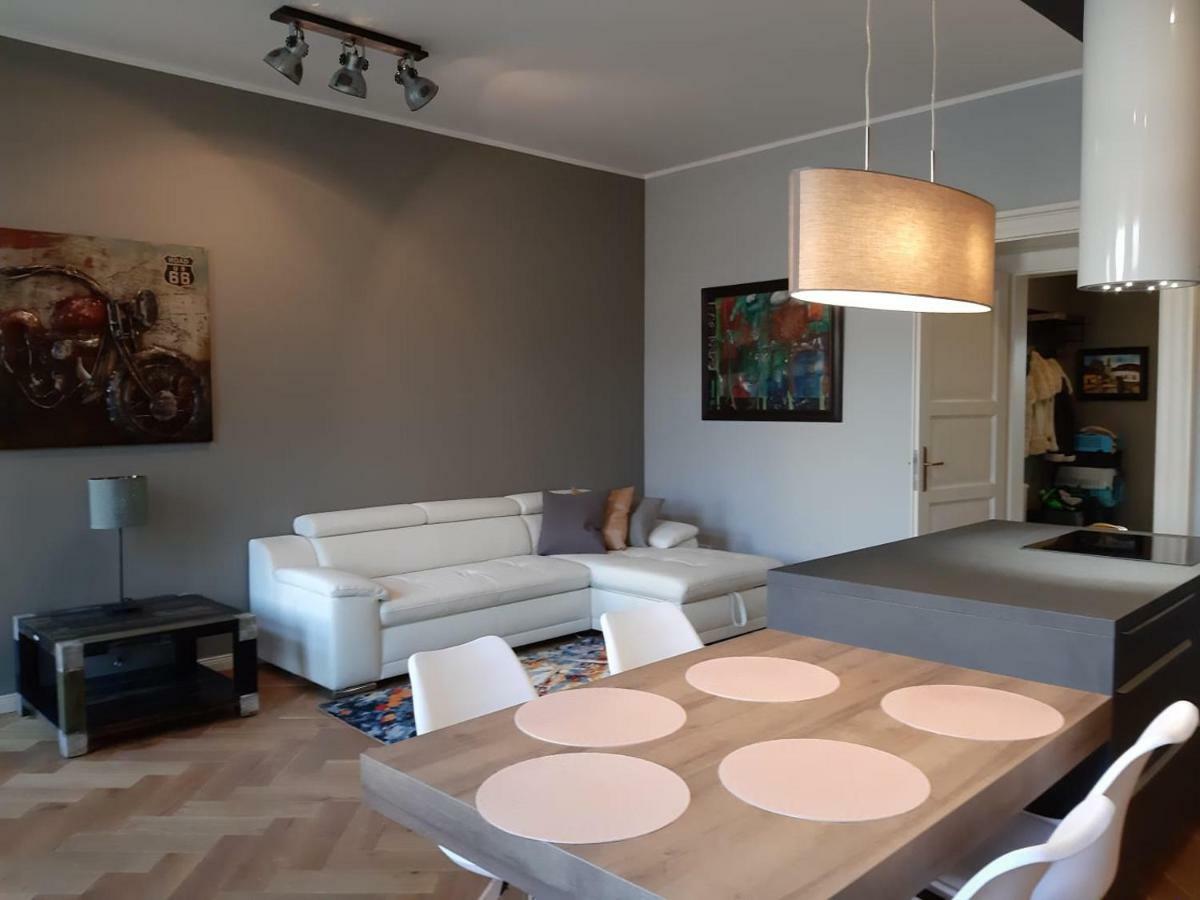 Apartamento White Gardens